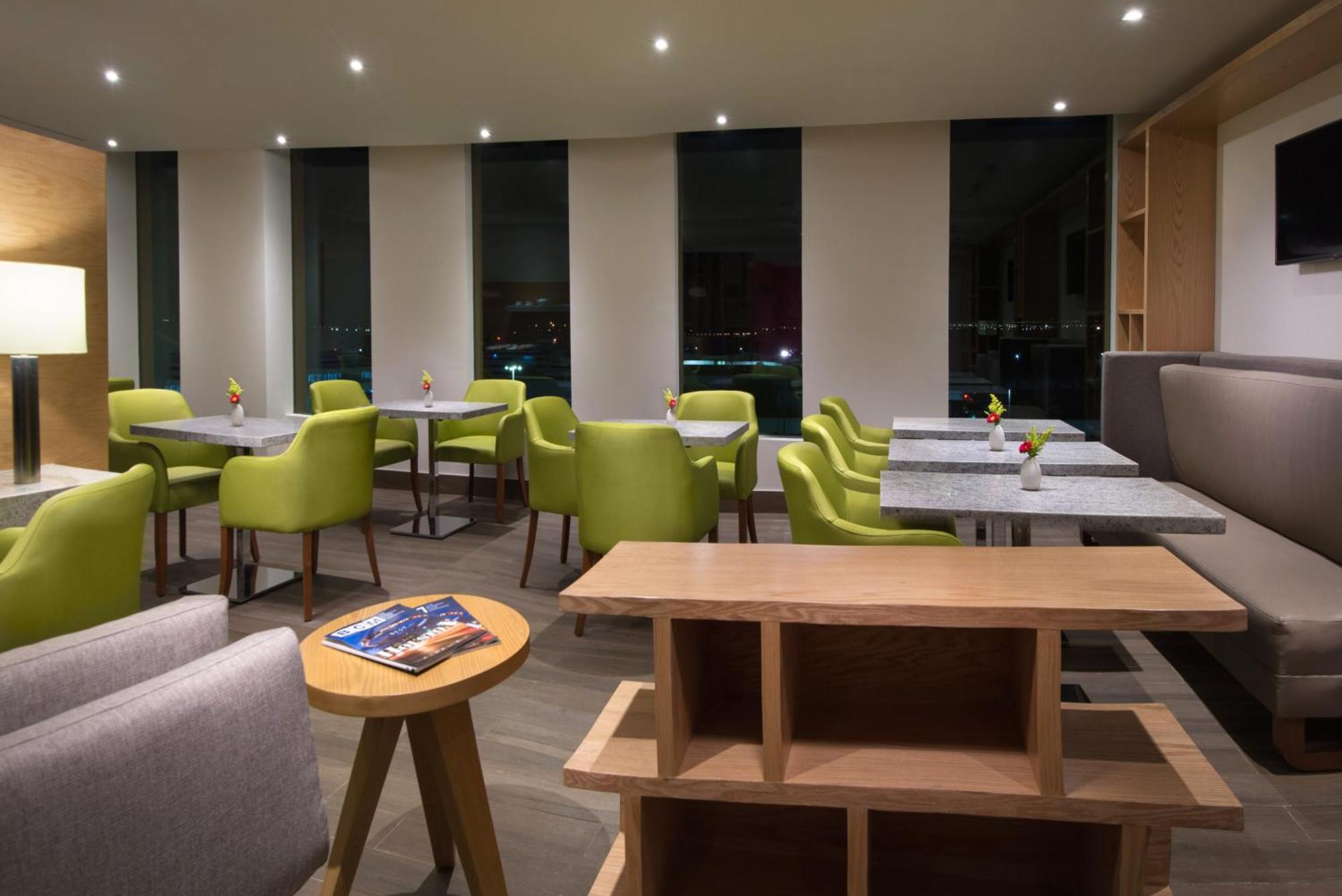 Hilton Garden Inn Monterrey Airport Villa Juárez Kültér fotó